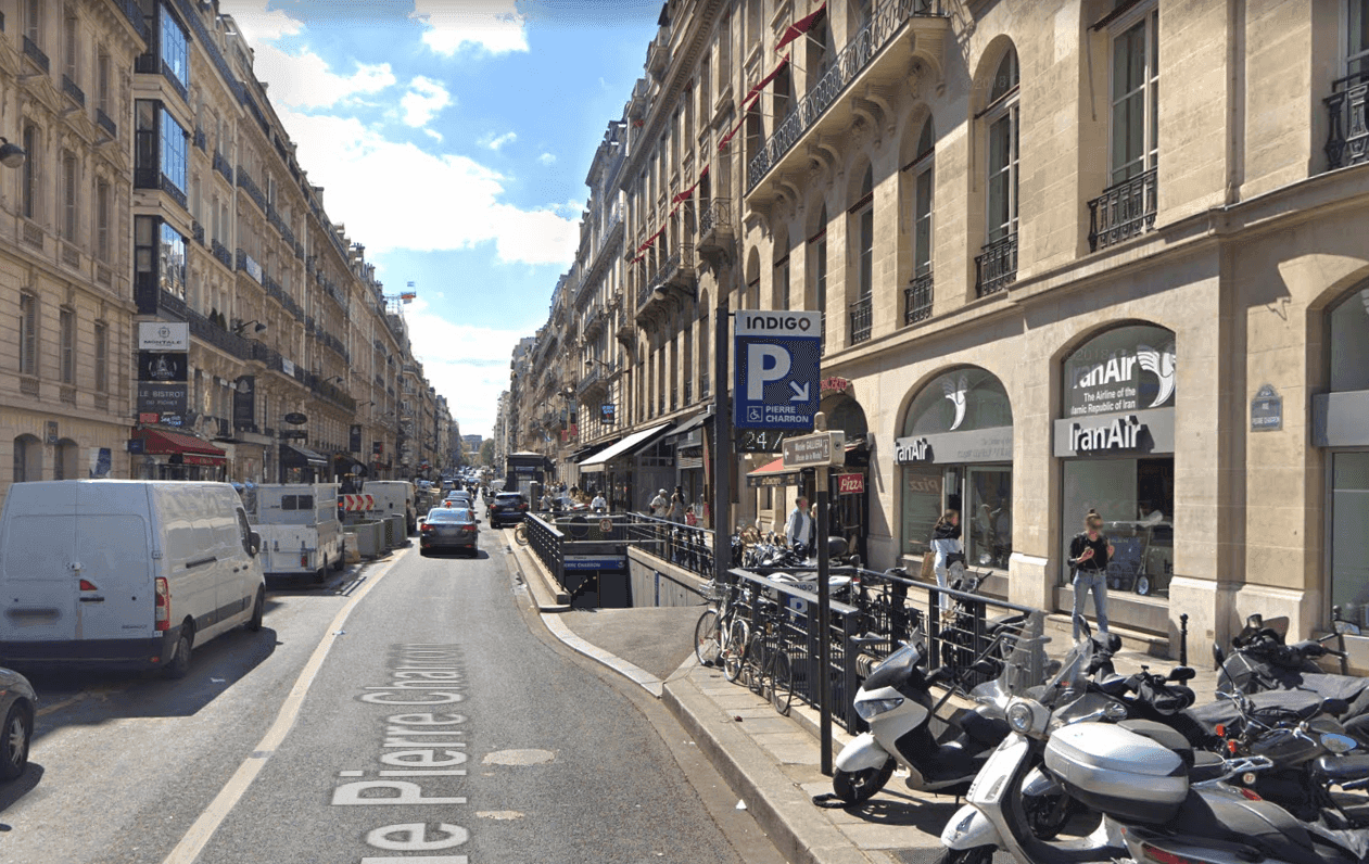 Foto van parking INDIGO Pierre Charron Champs-Elysées in Parijs